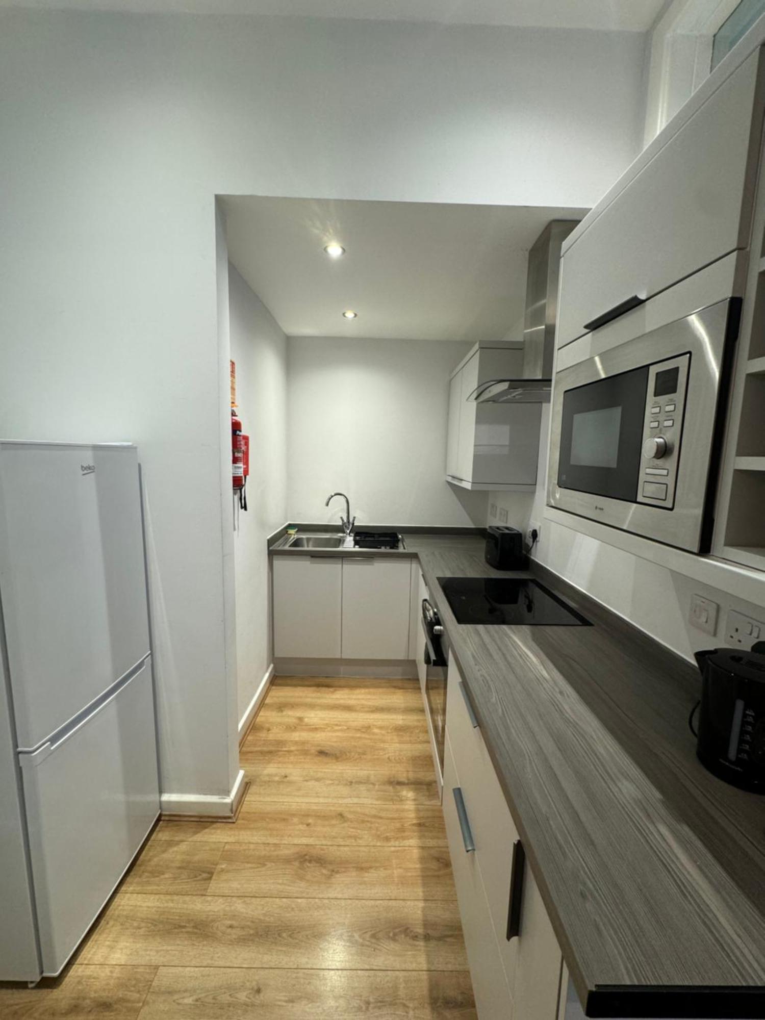 Armyn House Apartments, Your Coastal Escape In Falmouth Exterior foto