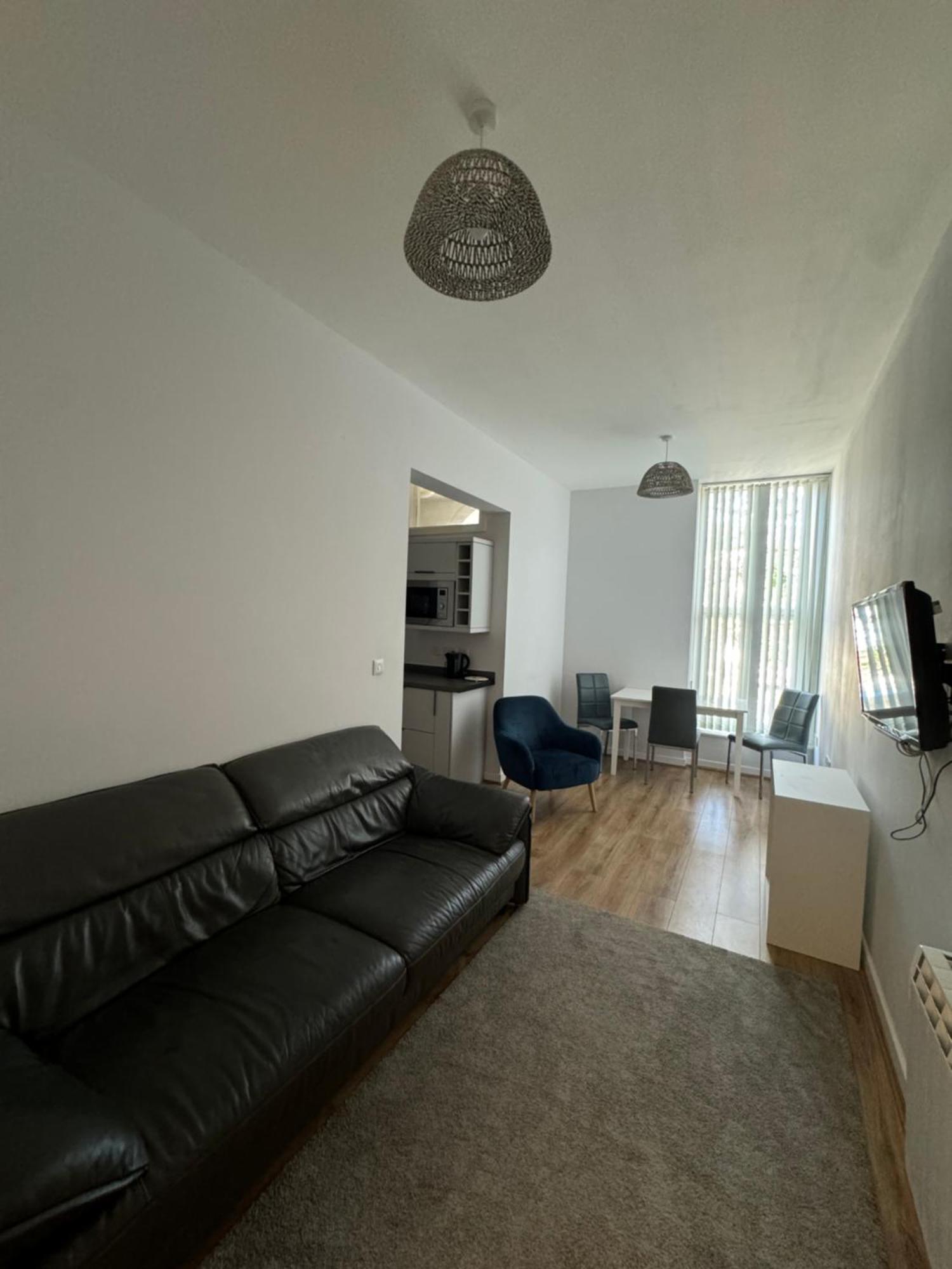 Armyn House Apartments, Your Coastal Escape In Falmouth Exterior foto